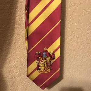 Harry Potter gryffindor tie
